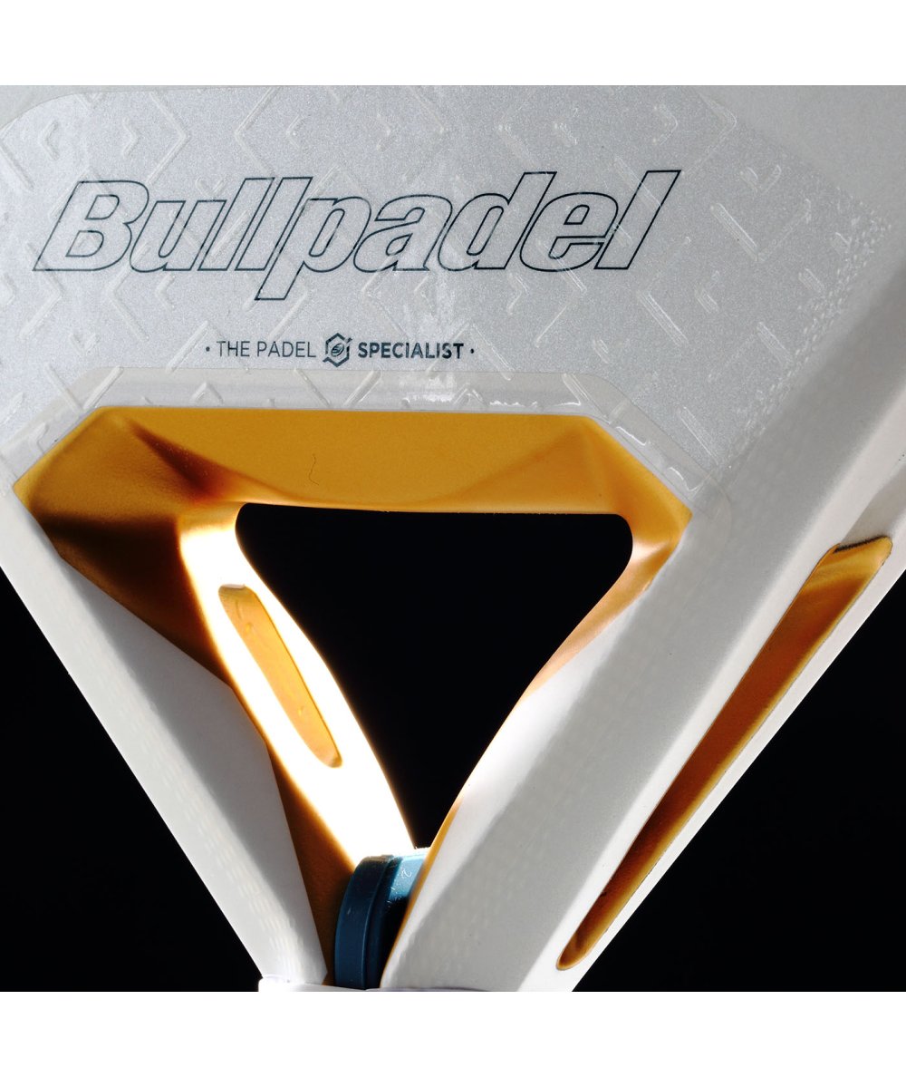 Bullpadel PEARL 26 Padel Racket