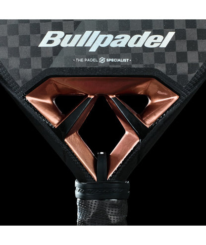 Bullpadel VERTEX 04 05 Padel Racket