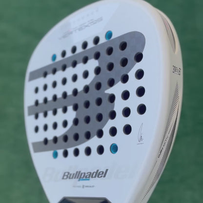 Bullpadel VERTEX 05 26 Padel Racket